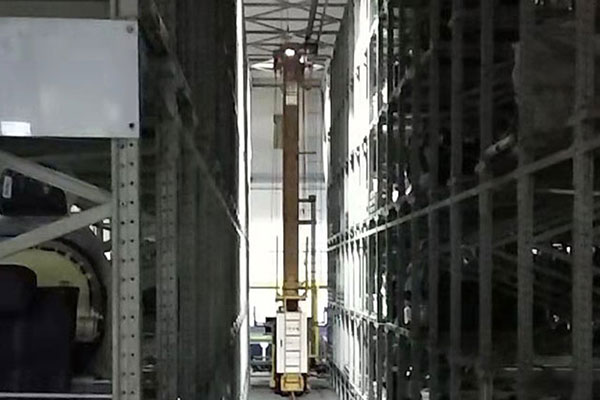 WCS系統控制的現場堆垛機