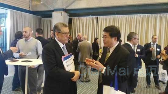 外籍專家與李葆文教授深入交流